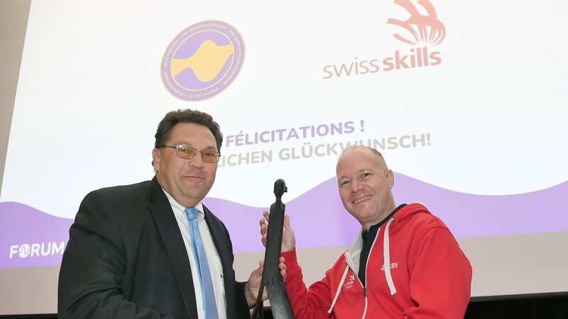 Preis f&uuml;r Zwei- und Mehrsprachigkeit 2023: SwissSkills f&uuml;r ihr Engagement f&uuml;r die Landessprachen gelobt